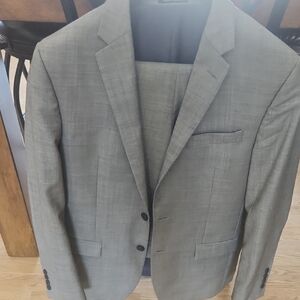 Men's Gray Suit